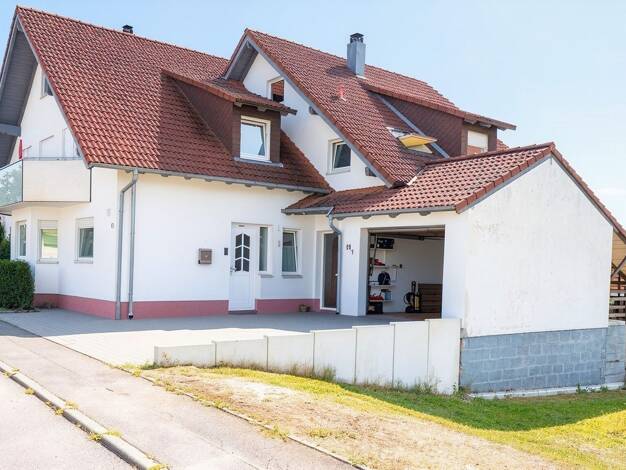Doppelhaushälfte zum Kauf 460.000 € 7 Zimmer 181 m² 342 m² Grundstück Horneckstraße 15 Bachenau Gundelsheim 74831