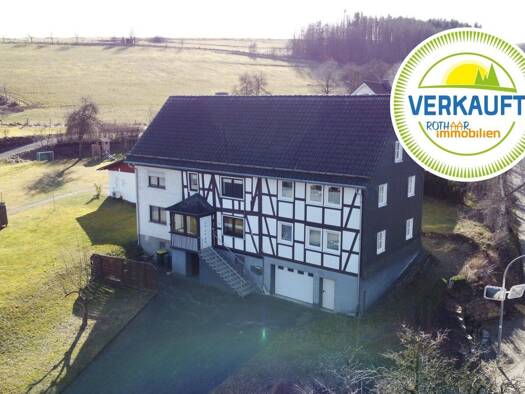 Einfamilienhaus zum Kauf 160.000 € 8 Zimmer 242 m² 649 m² Grundstück Elsoff Bad Berleburg 57319