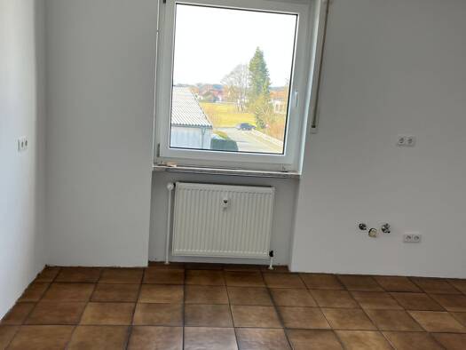 Wohnung zur Miete 880 € 3 Zimmer 121 m² Geschoss 2/3 frei ab sofort Speichersdorf 95469