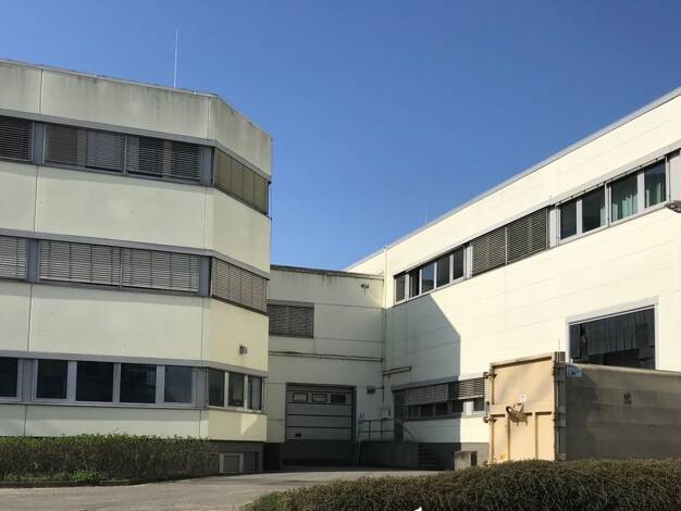 Lagerhalle zur Miete provisionsfrei 7,50 € 3.609 m² Lagerfläche teilbar ab 1.500 m² Stellingen Eimsbüttel 22525