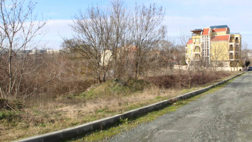 Grundstück zum Kauf 233.810 € Lozenets