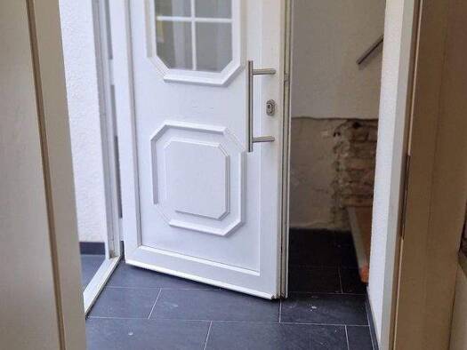 Wohnung zur Miete 560 € 2 Zimmer 42 m² EG Herrenstrasse 5 Mainz-Kostheim Wiesbaden 55246
