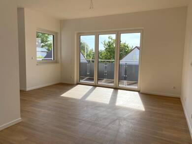 Wohnung zur Miete 1.124 € 4 Zimmer 107,4 m² 1. Geschoss frei ab sofort Bergen Bergen auf Rügen 18528