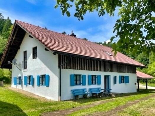 Einfamilienhaus zum Kauf 850.000 € 13 Zimmer 270 m² 28.700 m² Grundstück Bernried Bernried 94505