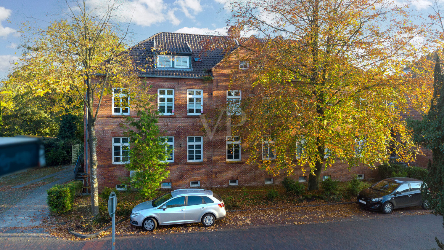 Mehrfamilienhaus zum Kauf 419.000 € 327 m²<br/>Wohnfläche Aurich Aurich 26603