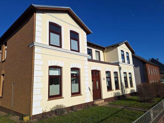 Mehrfamilienhaus zum Kauf 399.000 € 9 Zimmer 230 m² 900 m² Grundstück Süderbrarup 24392