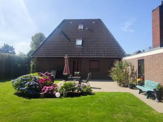 Einfamilienhaus zum Kauf 445.000 € 5 Zimmer 130 m² 616 m² Grundstück frei ab sofort Südergeest Tating 25881