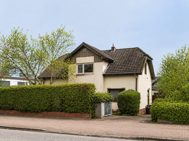 Mehrfamilienhaus zum Kauf 559.000 € 8 Zimmer 226,5 m² 670 m² Grundstück Garstedt Norderstedt 22848