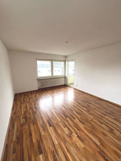 Wohnung zur Miete 765 € 4 Zimmer 75,2 m² 2. Geschoss frei ab sofort Meraner Straße 3 Dreifaltigkeit Amberg 92224