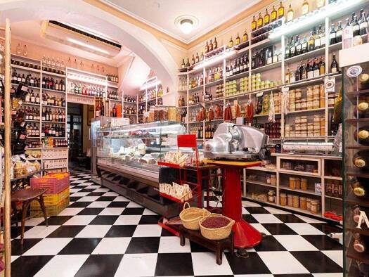 Reihenmittelhaus zum Kauf 2.000.000 € 6 Zimmer S?ller 07100