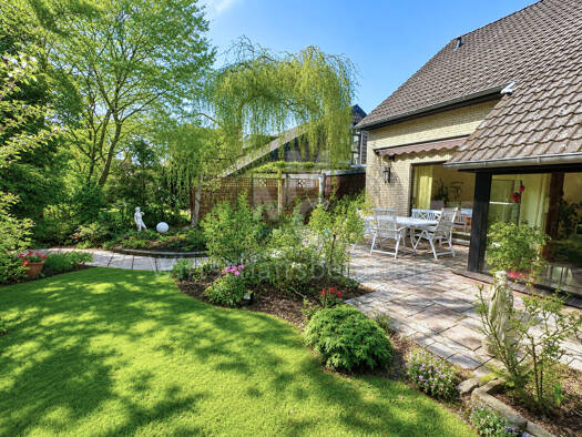 Einfamilienhaus zum Kauf 595.000 € 6 Zimmer 151 m² 464 m² Grundstück Altwarmbüchen Isernhagen / Altwarmbüchen 30916