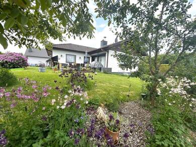 Bungalow zum Kauf 260.000 € 5 Zimmer 127 m² 844 m² Grundstück Blankenrath 56865