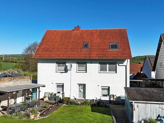 Mehrfamilienhaus zum Kauf 195.000 € 8 Zimmer 161,3 m² 1.318 m² Grundstück Rischenau Lügde 32676