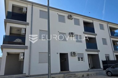 Wohnung zum Kauf 240.700 € 2 Zimmer 65 m² 1. Geschoss Zbandaj 52440