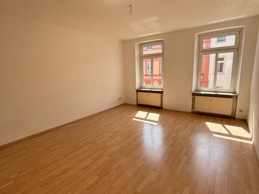 Wohnung zum Kauf als Kapitalanlage geeignet 47.000 € 2 Zimmer 52,3 m² Dr.-Friedrich-Wolf-Straße 8 Innenstadt Gera 07545