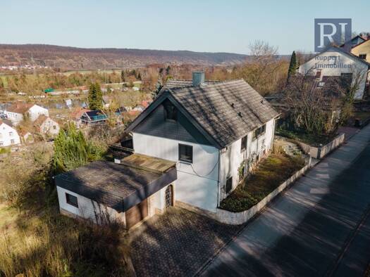 Einfamilienhaus zum Kauf 199.000 € 8,5 Zimmer 140 m² 953 m² Grundstück Eltmann Eltmann 97483
