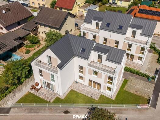 Doppelhaushälfte zum Kauf - Erstbezug 539.000 € 6 Zimmer 135 m² 204 m² Grundstück Donaulände-Uferweg 51 Stockerau 2000