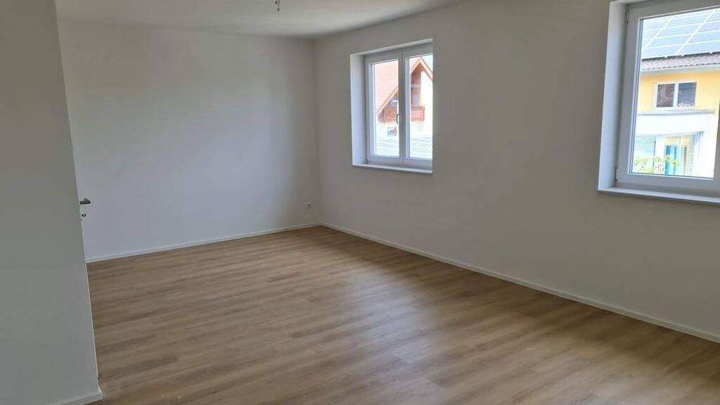 Reihenmittelhaus zum Kauf 699.000 € 4 Zimmer 143 m² 210,3 m² Grundstück Kuppingen Herrenberg / Kuppingen 71083