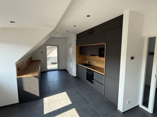 Wohnung zur Miete - Erstbezug 1.170 € 3 Zimmer 87 m² frei ab sofort Büchenbacher Weg 17 Roth 91154