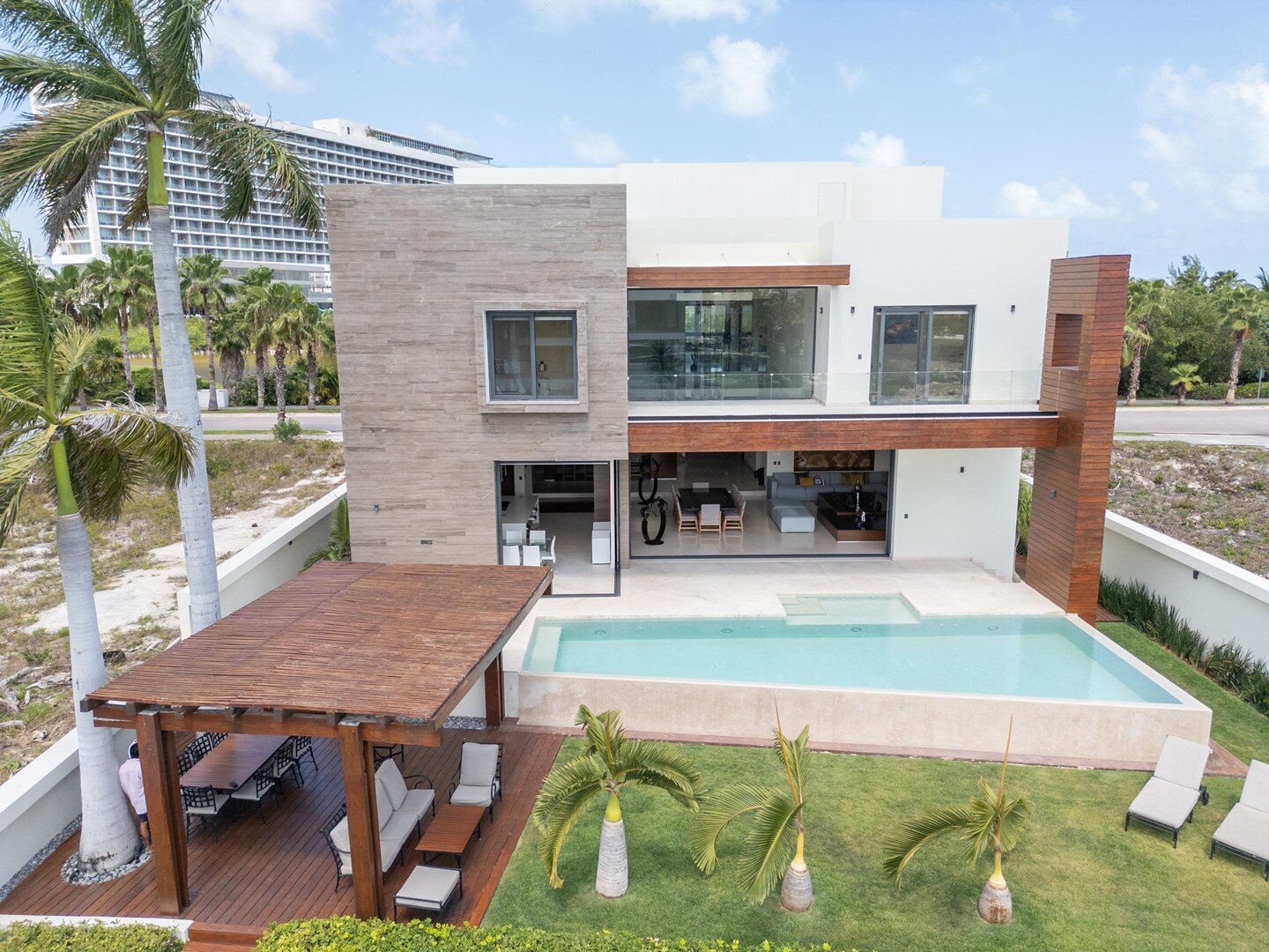 Einfamilienhaus zum Kauf 6.817.167 € 5 Zimmer 1.250 m²<br/>Wohnfläche 900 m²<br/>Grundstück Puerto Cancún Cancún