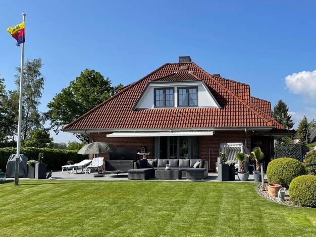 Doppelhaushälfte zum Kauf provisionsfrei 669.000 € 3 Zimmer 138 m² 800 m² Grundstück Rellingen 25462