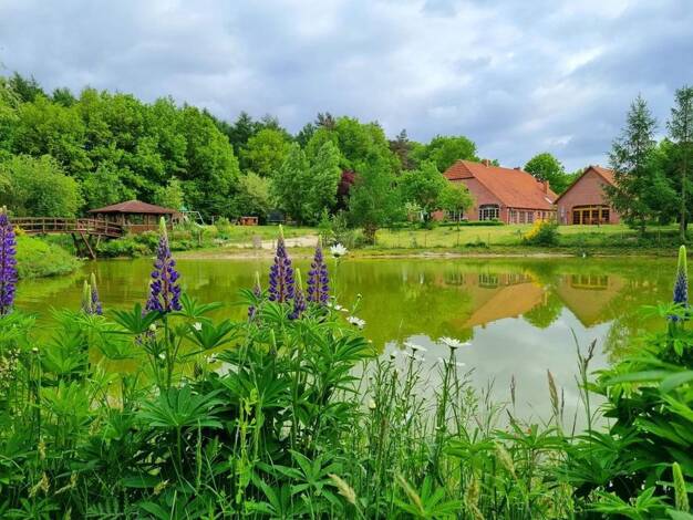 Einfamilienhaus zum Kauf provisionsfrei 1.795.000 € 14 Zimmer 750 m² 28.000 m² Grundstück Resthausen Resthausen 49696