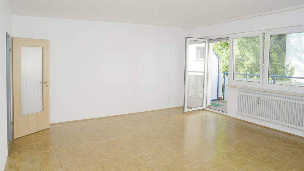Wohnung zur Miete 850 € 3 Zimmer 83,8 m² 2. Geschoss frei ab 01.06.2026 Pettenkoferstr. 9 Achdorf Landshut-Achdorf 84036
