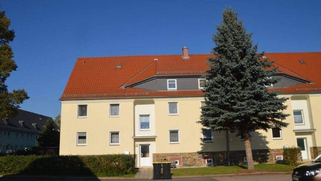Wohnung zur Miete 255 € 2 Zimmer 46 m² 1. Geschoss Friedrich-Engels-Straße 7 Halsbrücke 09633