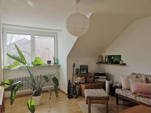 Wohnung zum Kauf 190.000 € 2 Zimmer 46 m² 3 Geschosse frei ab 01.12.2026 Gleiwitzer Straße 19 Sebaldussiedlung Erlangen 91058