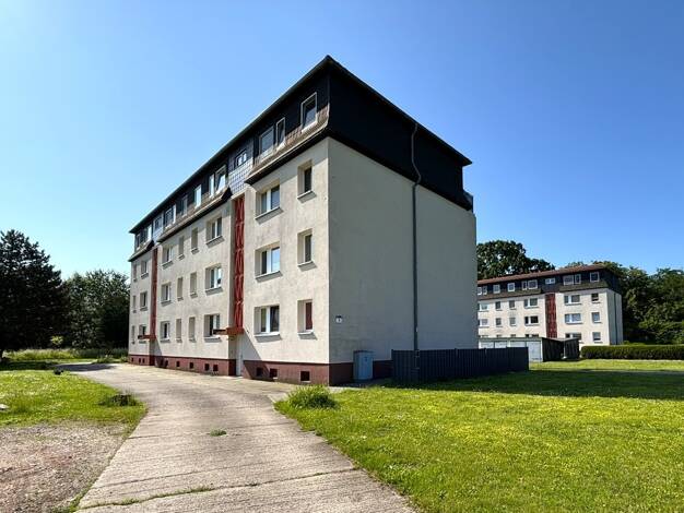 Wohnung zum Kauf 86.000 € 5 Zimmer 118,9 m² 3. Geschoss Rüsterweg 4b Löberitz Zörbig / Löberitz 06780