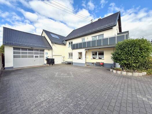 Haus zum Kauf provisionsfrei 495.000 € 6 Zimmer 218 m² 704 m² Grundstück Horressen Montabaur 56410