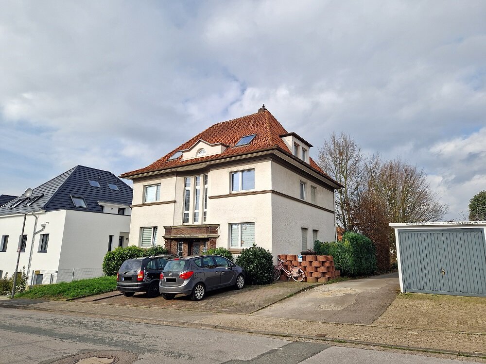 Mehrfamilienhaus zum Kauf 549.000 € 9 Zimmer 274 m²<br/>Wohnfläche 1.020 m²<br/>Grundstück Bad Salzuflen Bad Salzuflen 32105