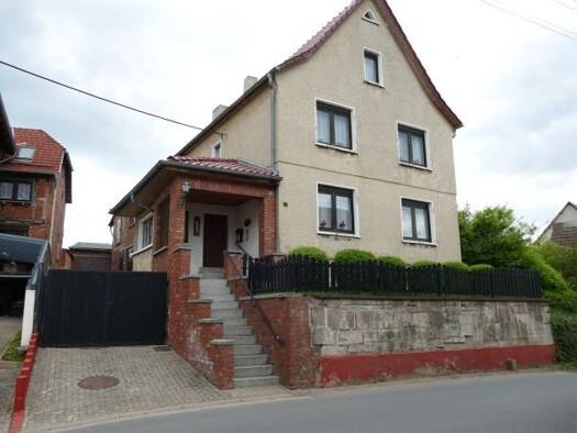 Mehrfamilienhaus zum Kauf 89.000 € 220 m² 425 m² Grundstück frei ab sofort Hauptstraße 22 Ecklingerode 37339