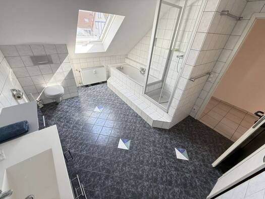 Wohnung zur Miete 900 € 2,5 Zimmer 61 m² Geschoss 2/3 frei ab 01.02.2026 Dettingen unter Teck 73265