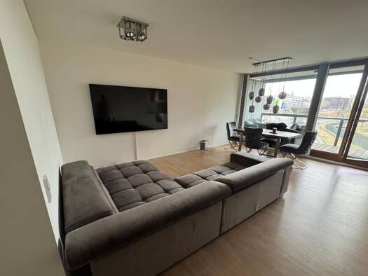 Wohnung zur Miete 1.300 € 2 Zimmer 70 m² Geschoss 2/7 frei ab 15.04.2026 Ostend Frankfurt am Main 60314