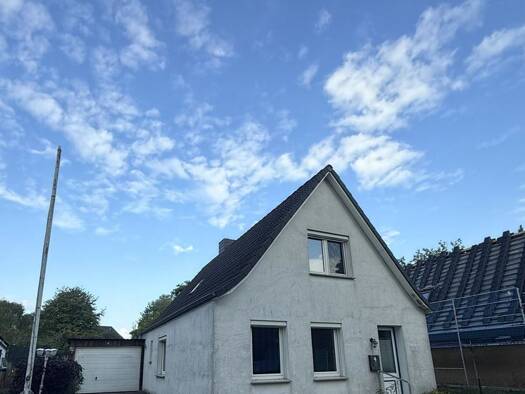 Einfamilienhaus zum Kauf 149.000 € 5 Zimmer 115 m² 600 m² Grundstück frei ab sofort Lunden 25774