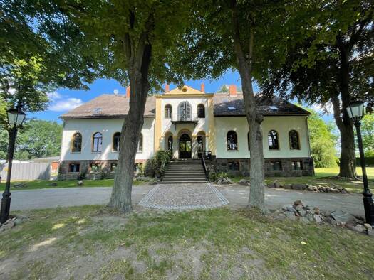 Herrenhaus zum Kauf 996.500 € 24 Zimmer 1.200 m² 13.391 m² Grundstück Greifenhain Drebkau 03116
