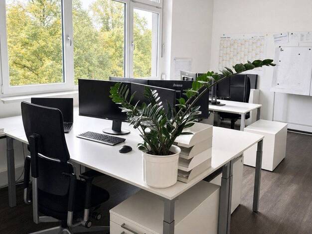 Bürofläche zur Miete provisionsfrei 7.090 € 525 m² Bürofläche Schönbrunn Landshut 84036