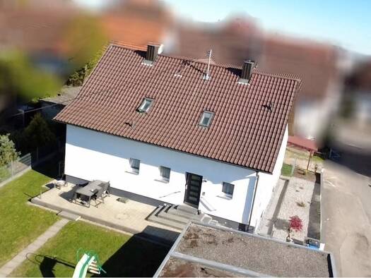 Einfamilienhaus zum Kauf 430.000 € 9 Zimmer 160 m² 711 m² Grundstück Oberstotzingen Niederstotzingen 89168