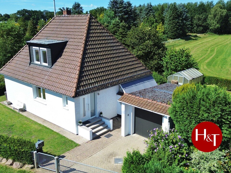 Bungalow zum Kauf 375.000 € 3 Zimmer 125 m²<br/>Wohnfläche 707 m²<br/>Grundstück Groß Mackenstedt Stuhr 28816