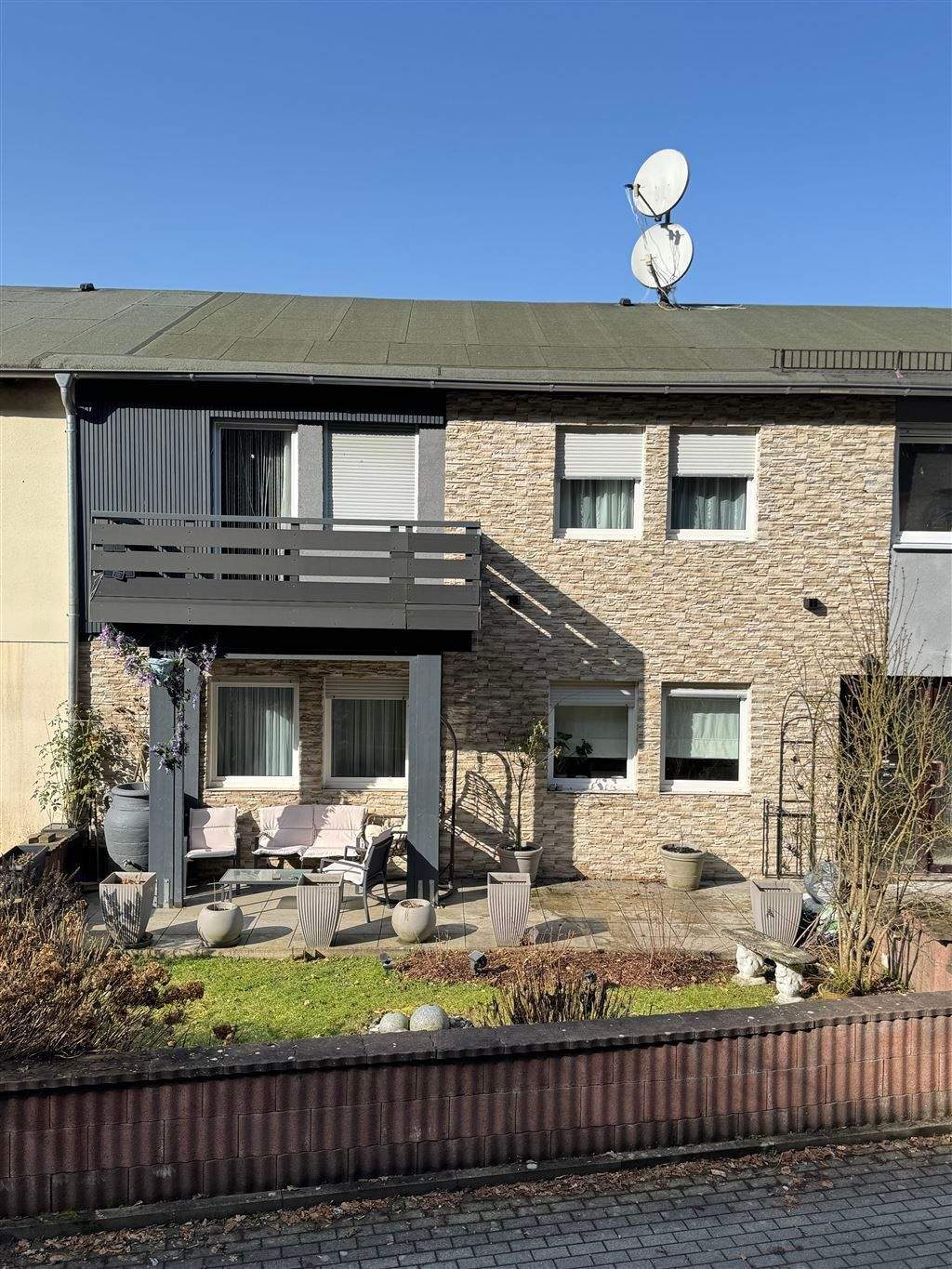 Immobilie in Olpe - Reihenmittelhaus in Olpe-Stachelau! Mit kleinem Garten und Bachlauf! - Bild 0