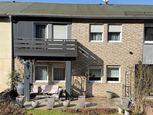 Reihenmittelhaus zum Kauf 349.000 € 6 Zimmer 186 m² 250 m² Grundstück Stachelau Olpe 57462