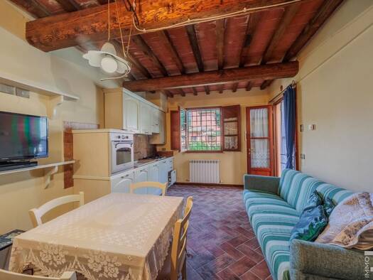 Wohnung zum Kauf 140.000 € 2 Zimmer 50 m² frei ab sofort Montaione