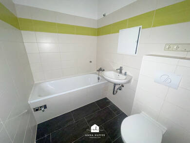 Wohnung zur Miete 300 € 3 Zimmer 60,5 m² 4. Geschoss Otto-Worms-Straße 7 Lusan Gera 07549