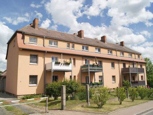 Wohnung zur Miete 295 € 2 Zimmer 49 m² 2. Geschoss Bergstr. 7 Zeitz 06712