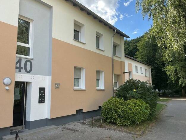 Wohnung zur Miete 640 € 3 Zimmer 73,6 m² 1. Geschoss frei ab 10.10.2026 Lindenstraße 40 Bertlich Herten 45701