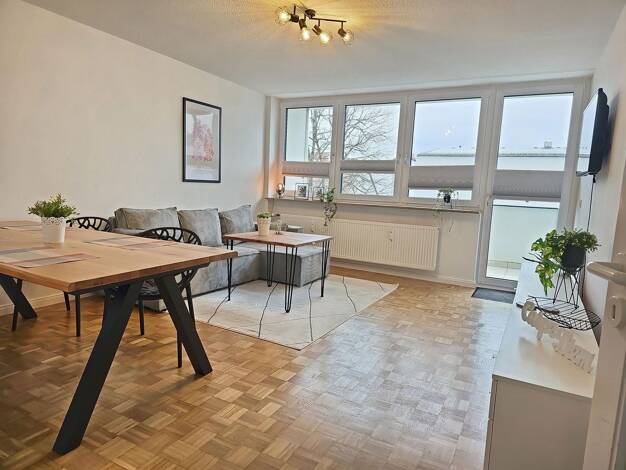 Wohnung zur Miete 2.200 € 4 Zimmer 91 m² 2. Geschoss frei ab sofort Haydnstr. 6 Germering 81220