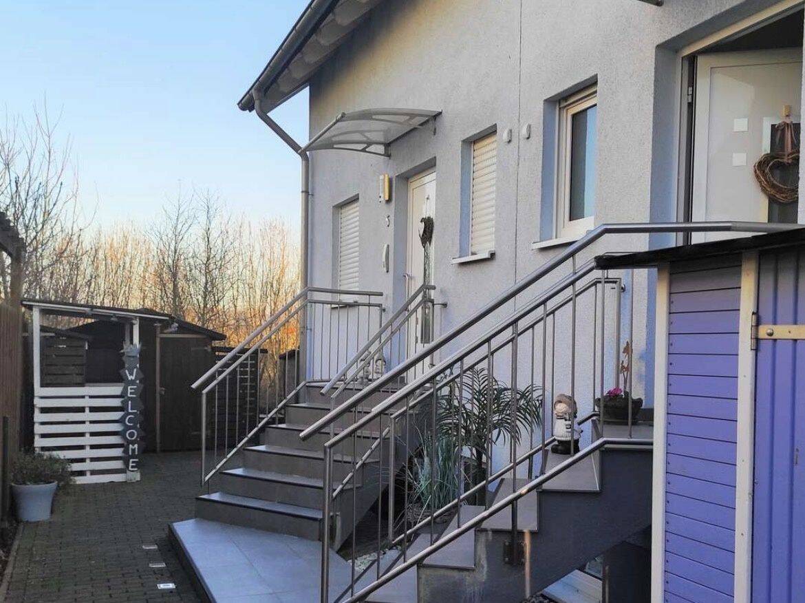 Doppelhaushälfte zum Kauf - Ansicht 2