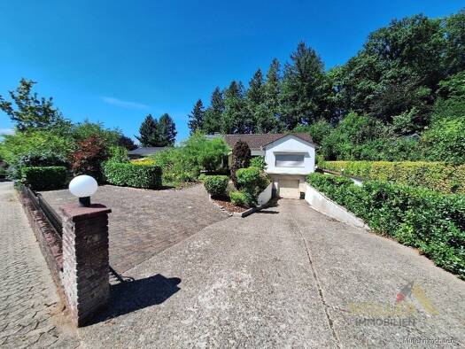 Einfamilienhaus zum Kauf 449.000 € 7 Zimmer 160 m² 1.250 m² Grundstück Besseringen Merzig / Besseringen 66663