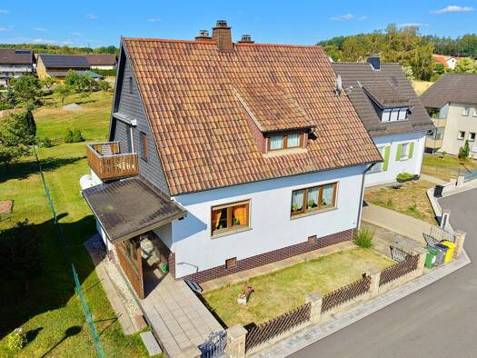 Einfamilienhaus zum Kauf 139.000 € 5 Zimmer 140,2 m² 847 m² Grundstück Burggrub Stockheim 96342